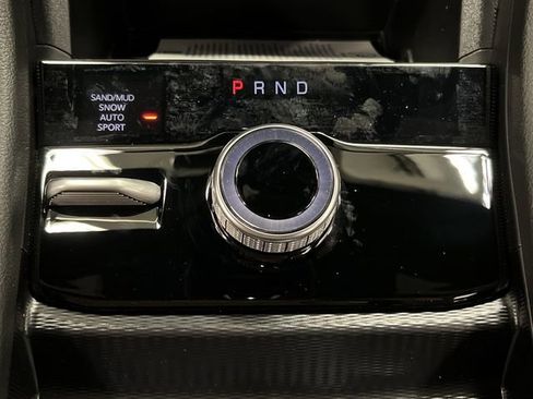 New 2025 Jeep Grand Cherokee L Limited image 21