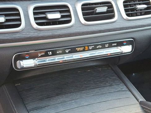 Used 2022 Mercedes-Benz GLE 350 4MATIC w/ Premium Package image 20