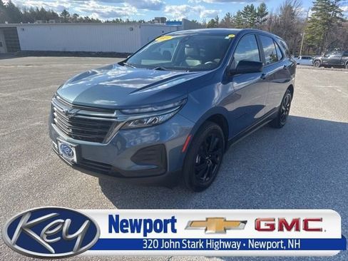 Used 2024 Chevrolet Equinox LS w/ LS Convenience Package AWD/4WD image 1