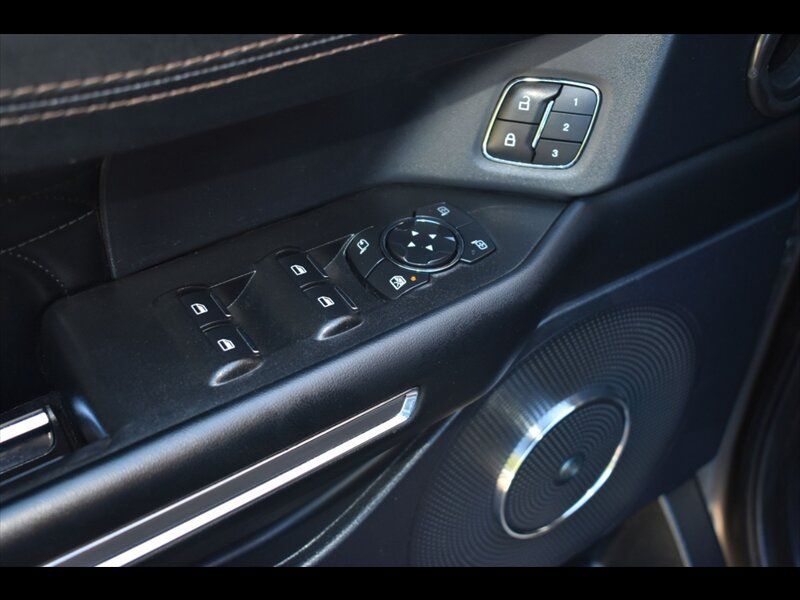 Used 2020 Ford Expedition Max Platinum AWD/4WD image 18