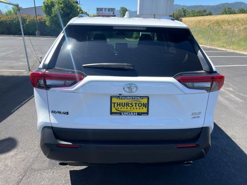 Used 2024 Toyota RAV4 XLE AWD/4WD image 9