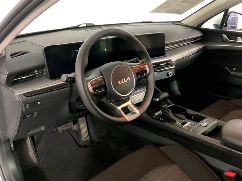 Used 2025 Kia K5 LXS FWD image 14