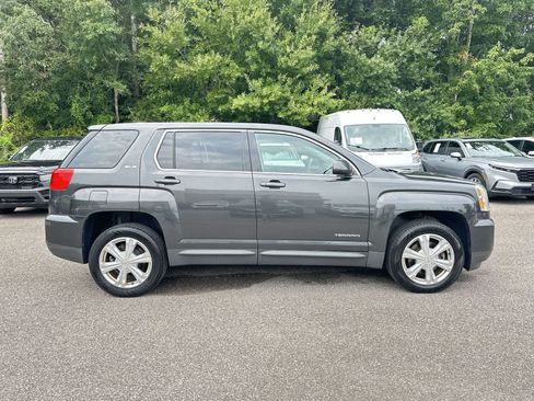 Used 2017 GMC Terrain SLE AWD/4WD image 7