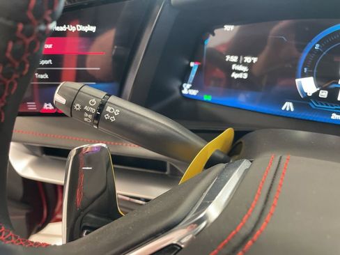 New 2026 Chevrolet Corvette Stingray Preferred Cpe w/ 2LT image 16