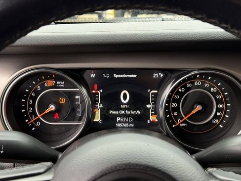 Used 2021 Jeep Wrangler Unlimited Sport image 16