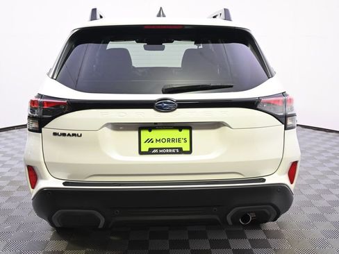 Used 2025 Subaru Forester Limited w/ Popular Package #1 AWD/4WD image 5