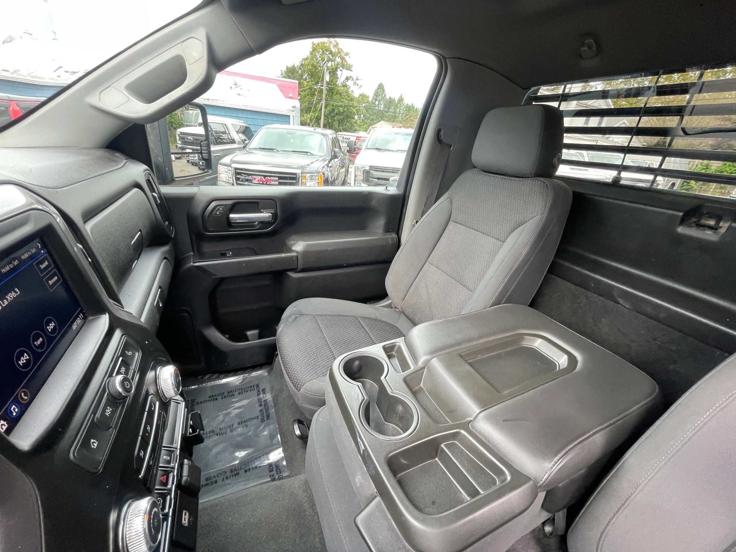 Used 2020 GMC Sierra 2500 4x4 Regular Cab w/ Convenience Package image 16