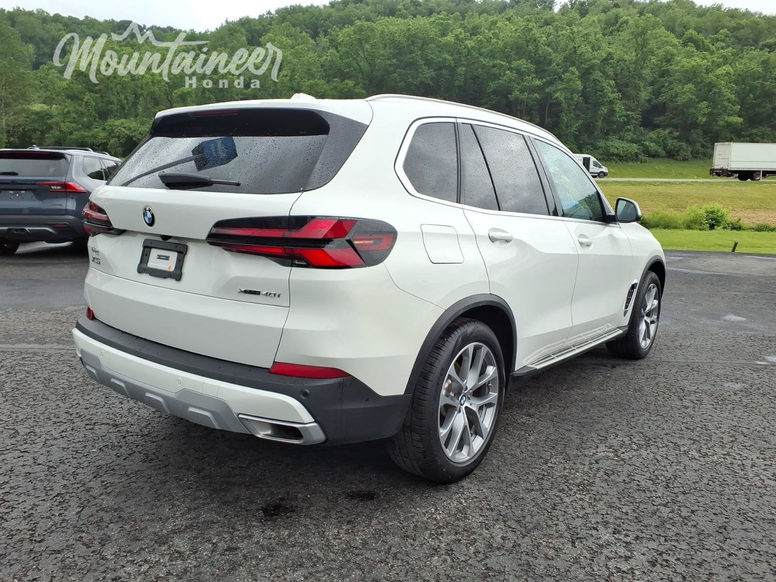 Used 2026 BMW X5 xDrive40i AWD/4WD image 7
