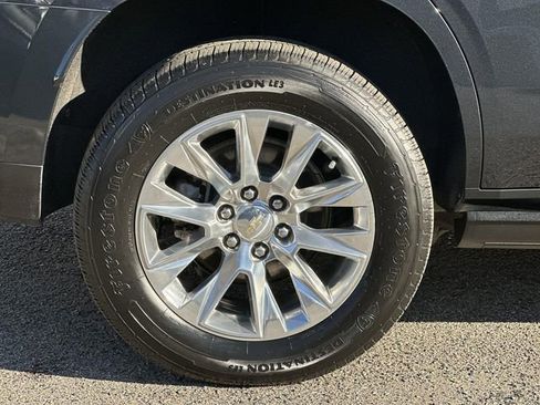 Used 2022 Chevrolet Tahoe Premier image 33