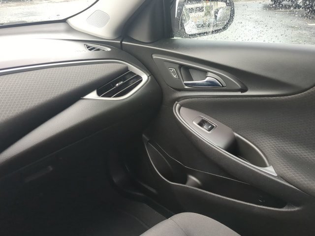Used 2022 Chevrolet Malibu LS FWD image 17