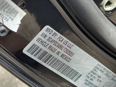 Used 2020 Dodge Journey SE w/ SE Popular Equipment Group FWD image 25
