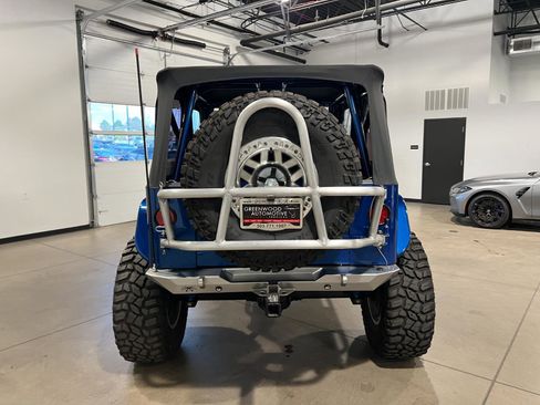 Used 1990 Jeep Wrangler Sahara image 4