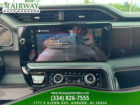 Used 2025 GMC Sierra 2500 Denali Ultimate w/ Max Trailering Package AWD/4WD image 22