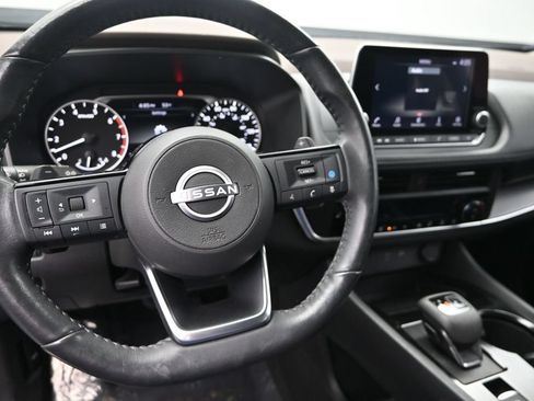 Used 2023 Nissan Rogue SV w/ SV Premium B Package FWD image 24