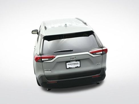 Used 2021 Toyota RAV4 XLE FWD image 28