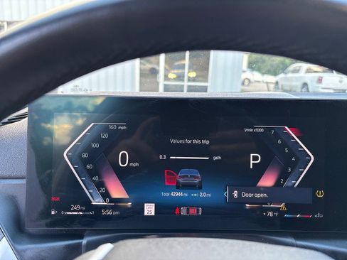 Used 2024 BMW 330i Sedan image 19