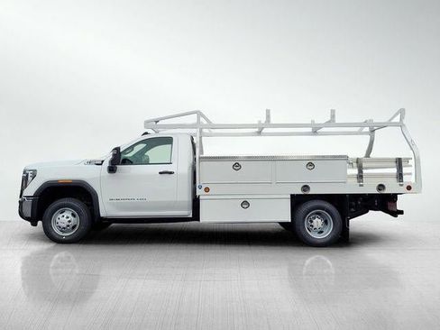 New 2026 GMC Sierra 3500 Pro w/ Convenience Package image 8