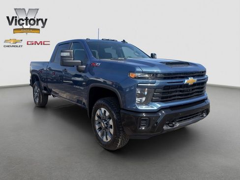 New 2026 Chevrolet Silverado 2500 Custom w/ Custom Value Package AWD/4WD image 8