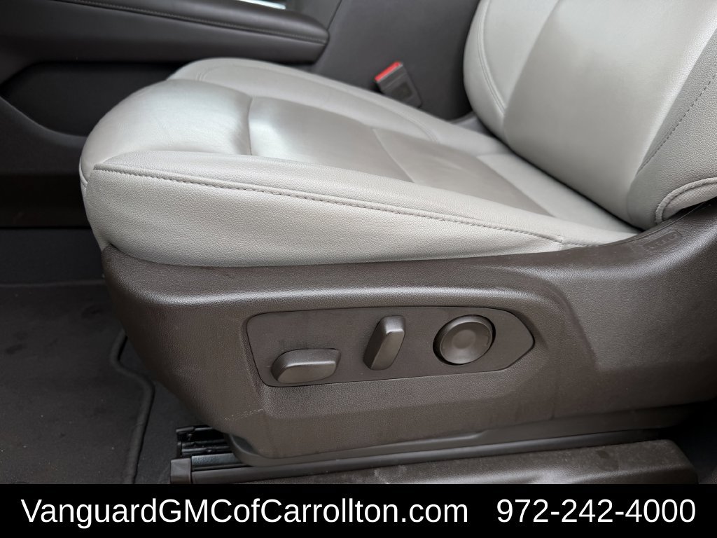Used 2025 Chevrolet Tahoe LT RWD image 27