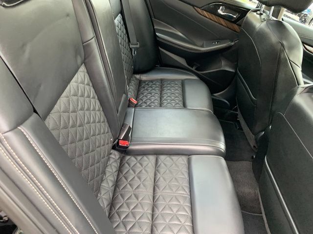 Used 2016 Nissan Maxima Platinum w/ Interior Lighting Package FWD image 15
