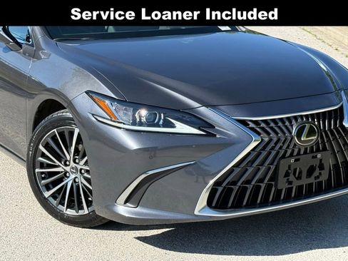 Certified 2023 Lexus ES 300h w/ Premium Package FWD image 5
