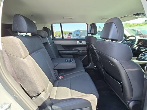 Used 2024 Hyundai Santa Fe SE AWD/4WD image 34