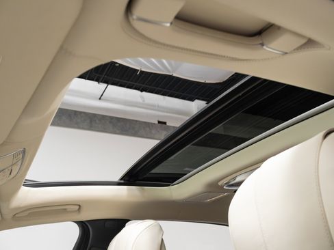 Used 2016 Mercedes-Benz Maybach S 600 image 60