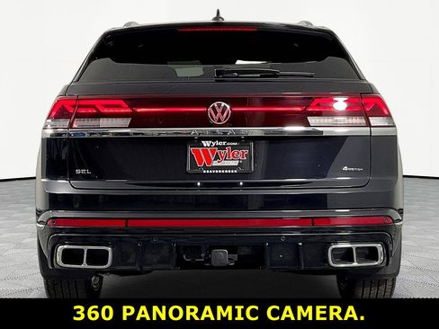 Used 2024 Volkswagen Atlas Cross Sport SEL Premium R-Line AWD/4WD image 5
