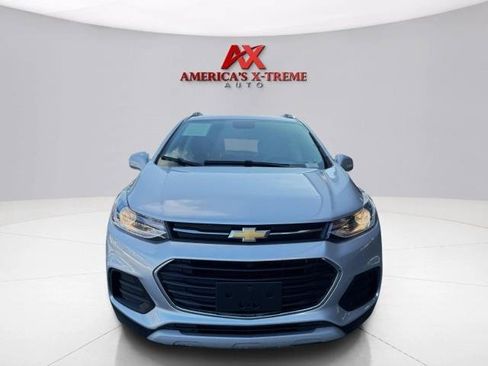 Used 2021 Chevrolet Trax LT w/ Driver Confidence Package AWD/4WD image 10