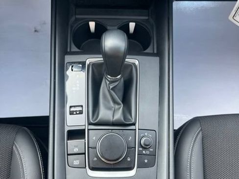Certified 2025 MAZDA CX-50 AWD 2.5 S w/ Preferred Package image 19