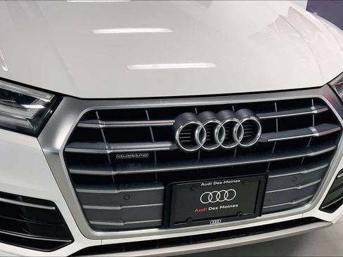 Used 2019 Audi Q5 2.0T Premium Plus w/ Premium Plus Package image 31