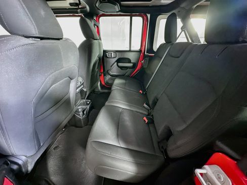 Used 2018 Jeep Wrangler Unlimited Sport S AWD/4WD image 26