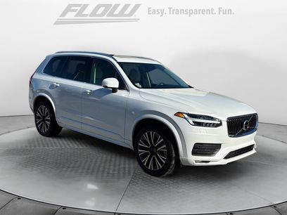 Used 2021 Volvo XC90 T6 Momentum w/ Advanced Package