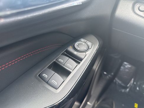 New 2026 Chevrolet Trax RS w/ Driver Confidence Package image 34