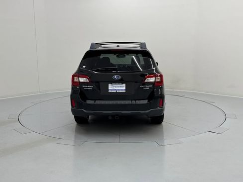 Used 2015 Subaru Outback 3.6R Limited image 5