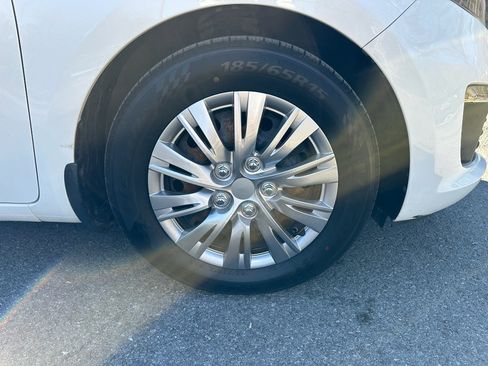 Used 2017 Kia Rio LX image 25