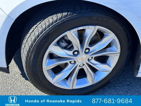 Used 2024 Chevrolet Malibu LT image 34