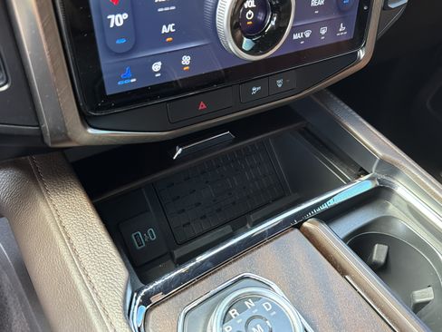 Used 2023 Ford Expedition King Ranch AWD/4WD image 41