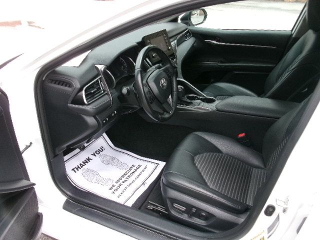 Used 2024 Toyota Camry SE w/ Convenience Package FWD image 18