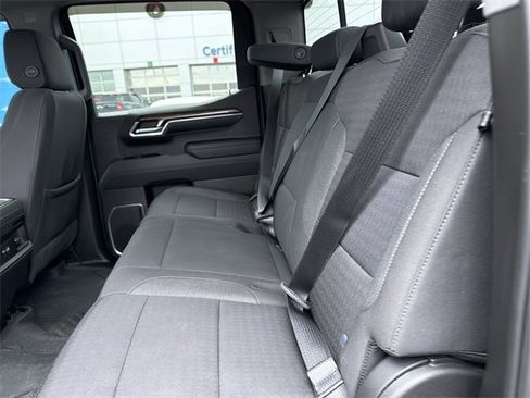 Used 2022 Chevrolet Silverado 1500 LT Trail Boss w/ Convenience Package II image 14