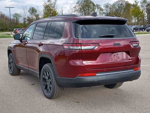 New 2026 Jeep Grand Cherokee L 4WD image 3