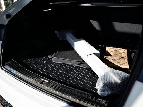 New 2026 Audi RS Q8 performance AWD/4WD image 33
