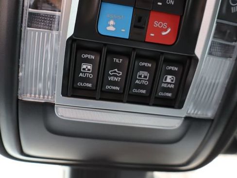 Used 2026 RAM 1500 Laramie w/ Night Edition AWD/4WD image 28