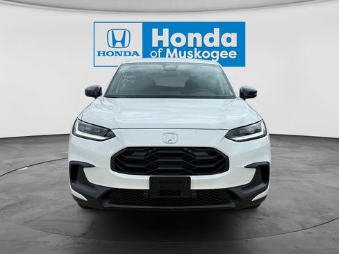 Certified 2026 Honda HR-V Sport image 8