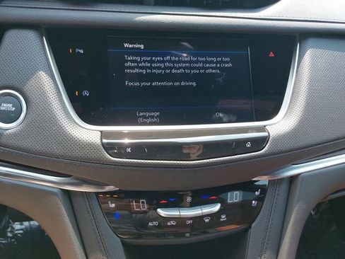 Used 2025 Cadillac XT5 Premium Luxury w/ LPO, Floor Liner Package image 19