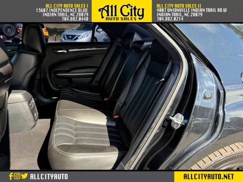 Used 2020 Chrysler 300 S RWD image 20