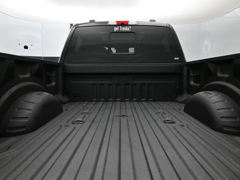 Used 2023 Ford F250 King Ranch w/ Tremor Off-Road Package AWD/4WD image 7