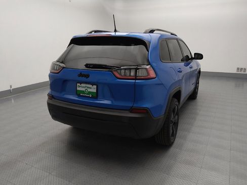 Used 2021 Jeep Cherokee Latitude Plus image 7