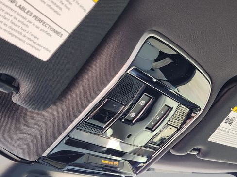 New 2026 Land Rover Range Rover SE image 25