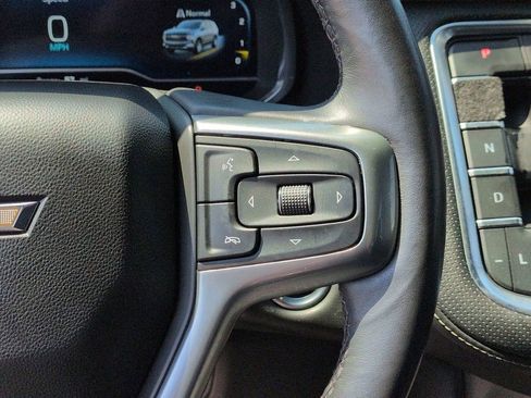 Used 2022 Chevrolet Suburban Premier image 28